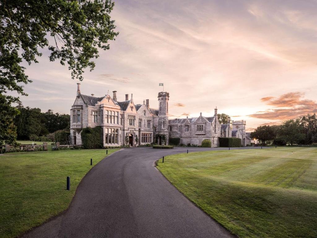 SCHLOSS Roxburghe Hotel & Golf Course, Hotel in Kelso