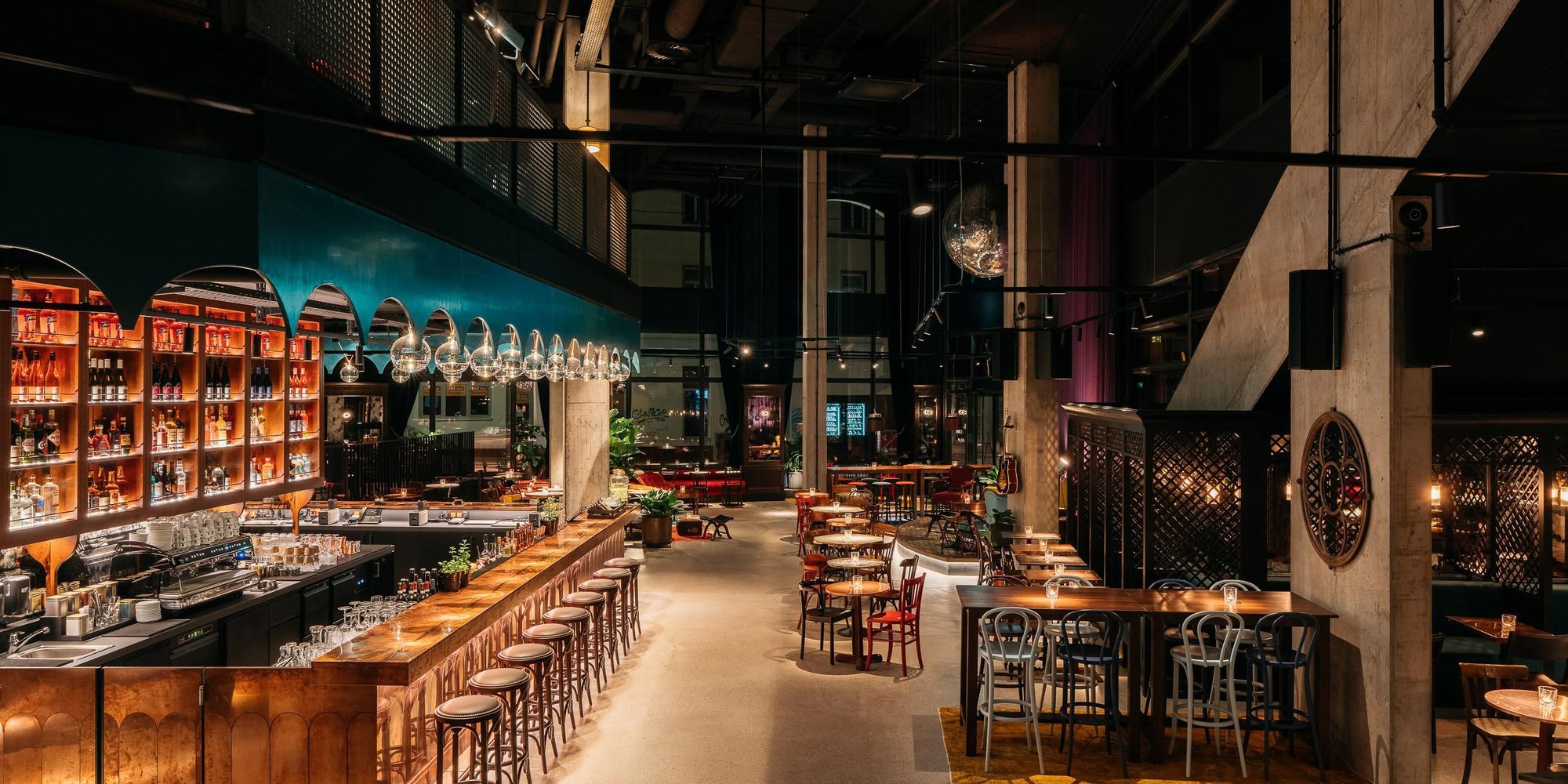 Ruby Hanna Hotel & Bar