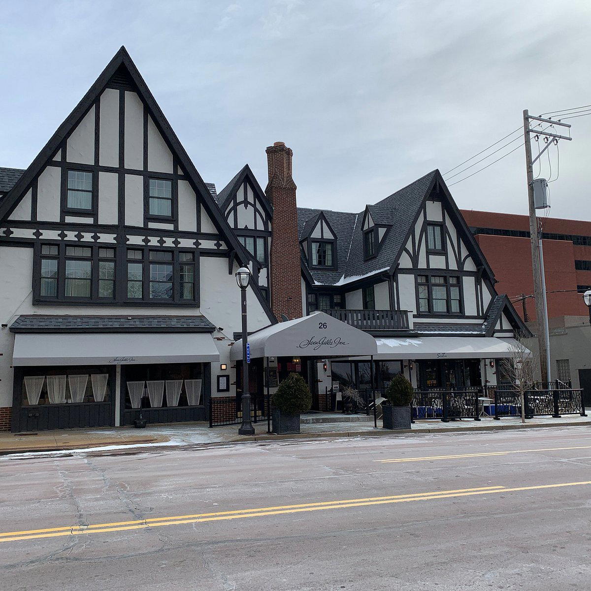 Seven Gables Inn, St. Louis West, a Tribute Portfolio Hotel hotel in Clayton