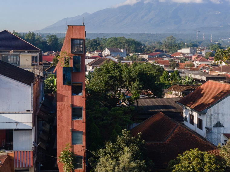 PituRooms, Salatiga, Indonesia