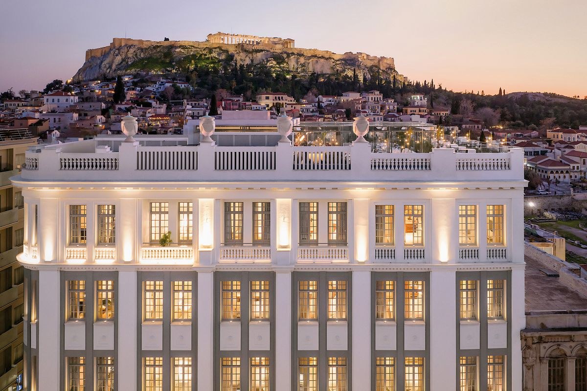 THE DOLLI at Acropolis