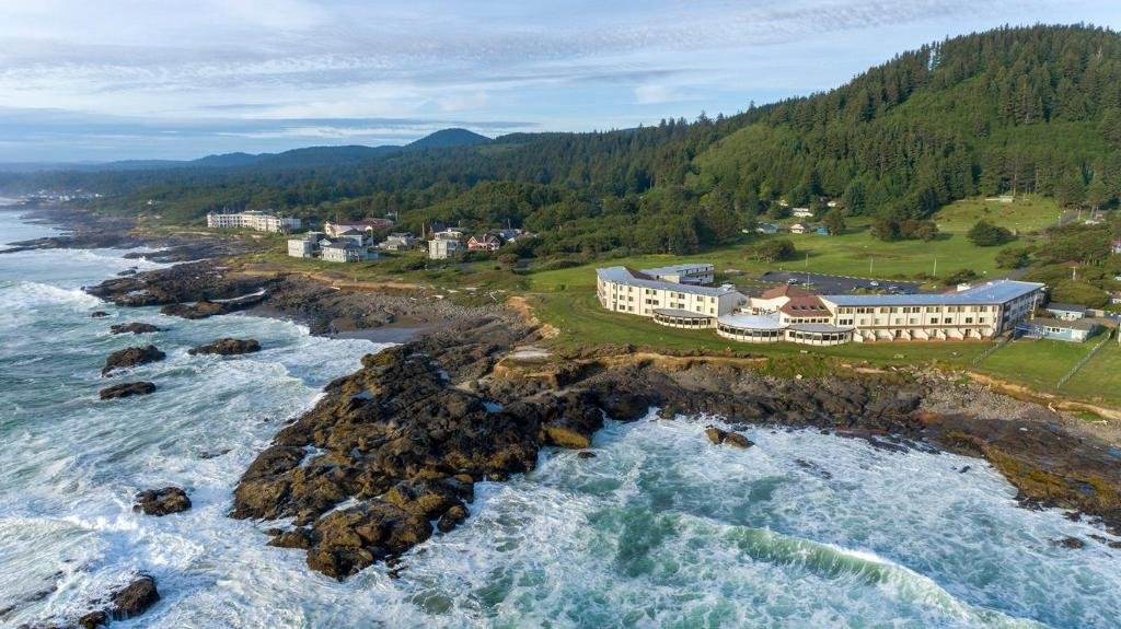 Adobe Resort, Hotel in Yachats