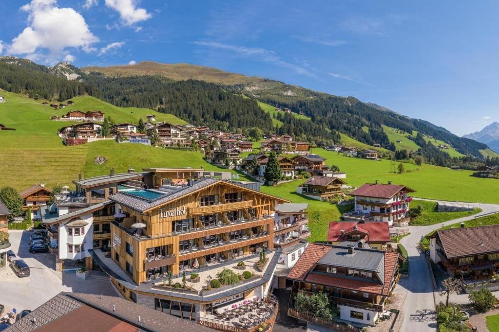 Hotel Alpin Spa Tuxerhof, Tux, Austria