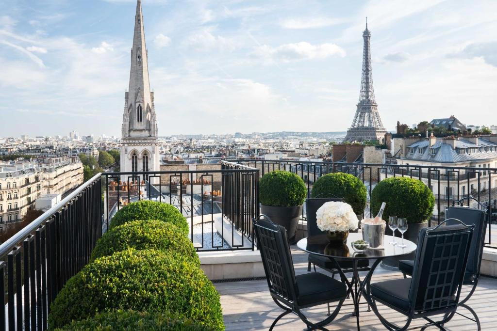 George V, Paris, France