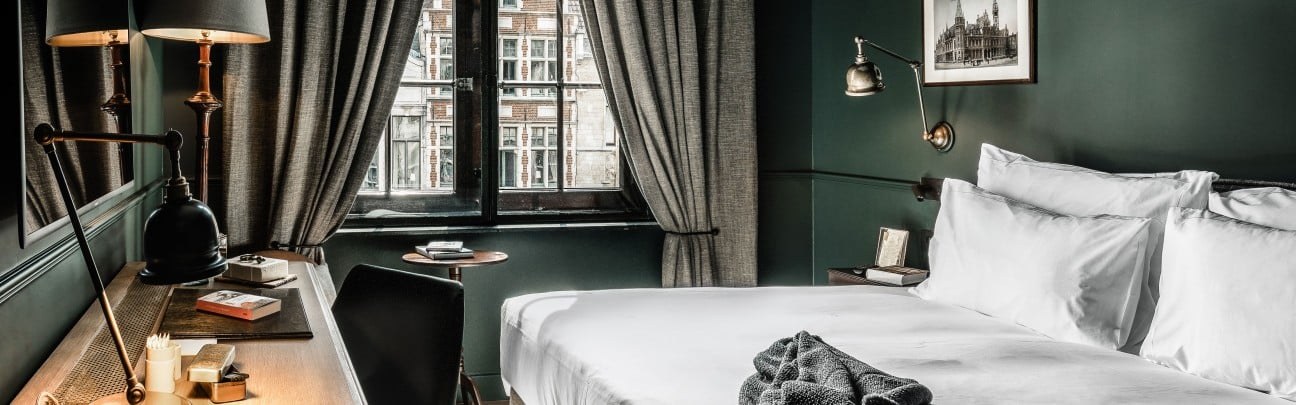 1898 The Post