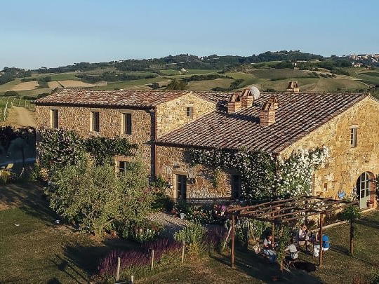 Follonico Suite B&B, Torrita di Siena, Italy
