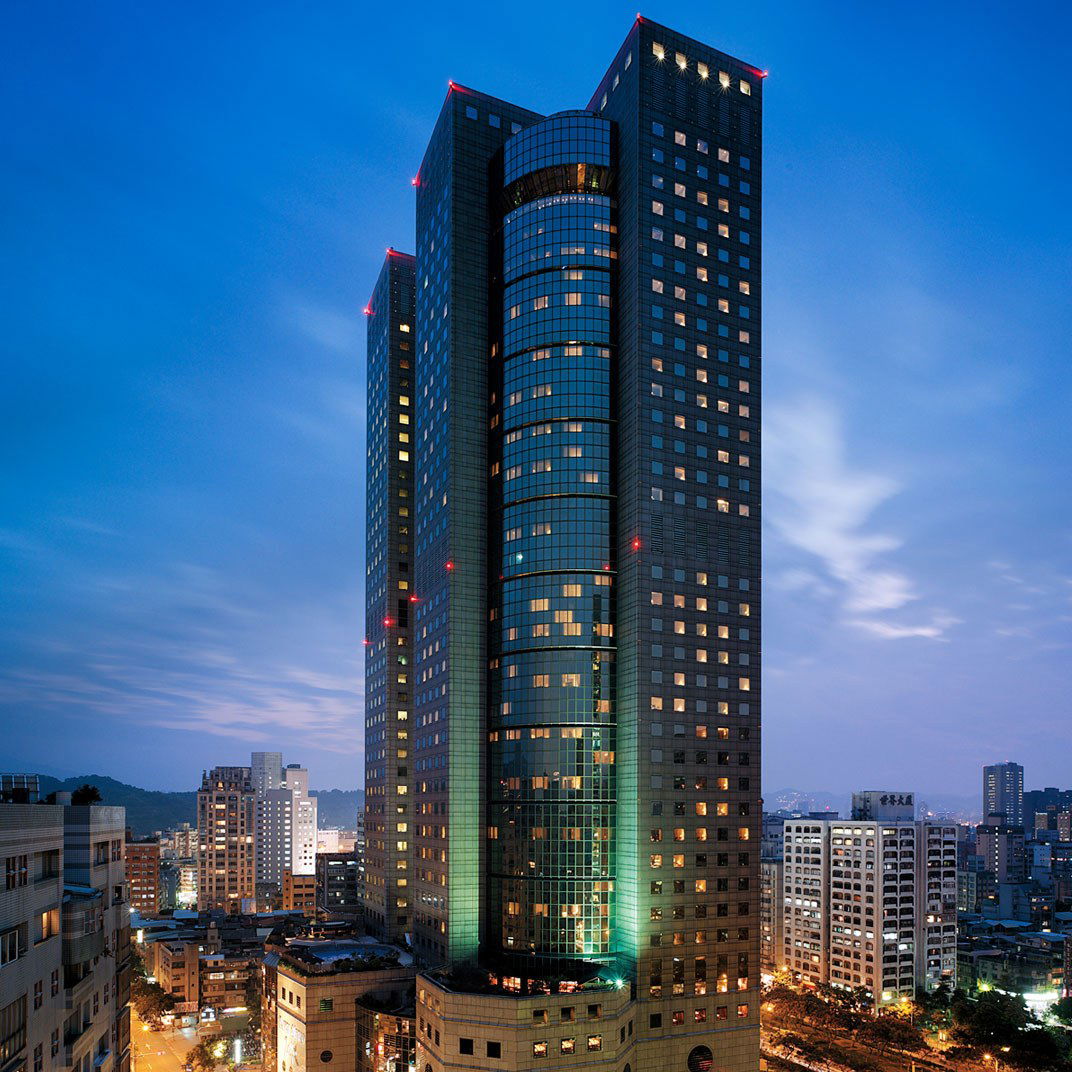 Shangri-La\u0027s Far Eastern Plaza Hotel\u002c Taipei, Hotel in Taipei