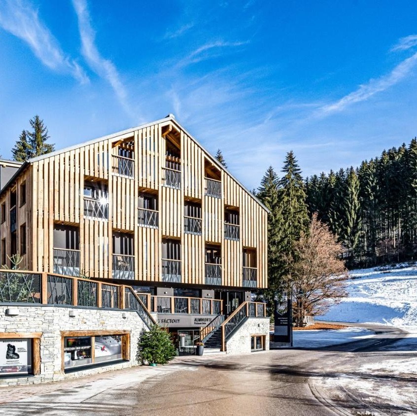 ALMMONTE PRÄCLARUM SUITES Design Hotel, Wagrain, Austria
