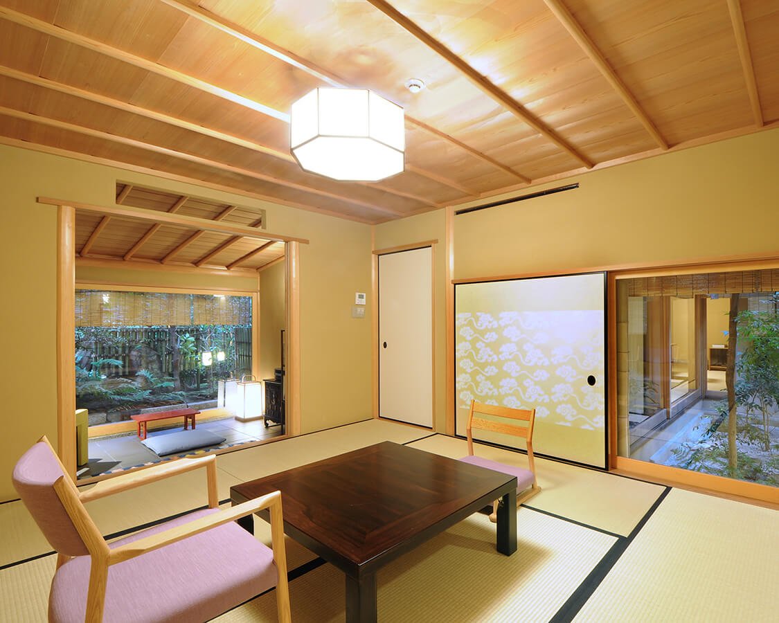 Kanamean Nishitomiya, Kyoto, Japan