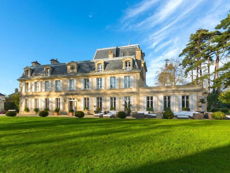 Château La Chenevière, Port-en-Bessin, France