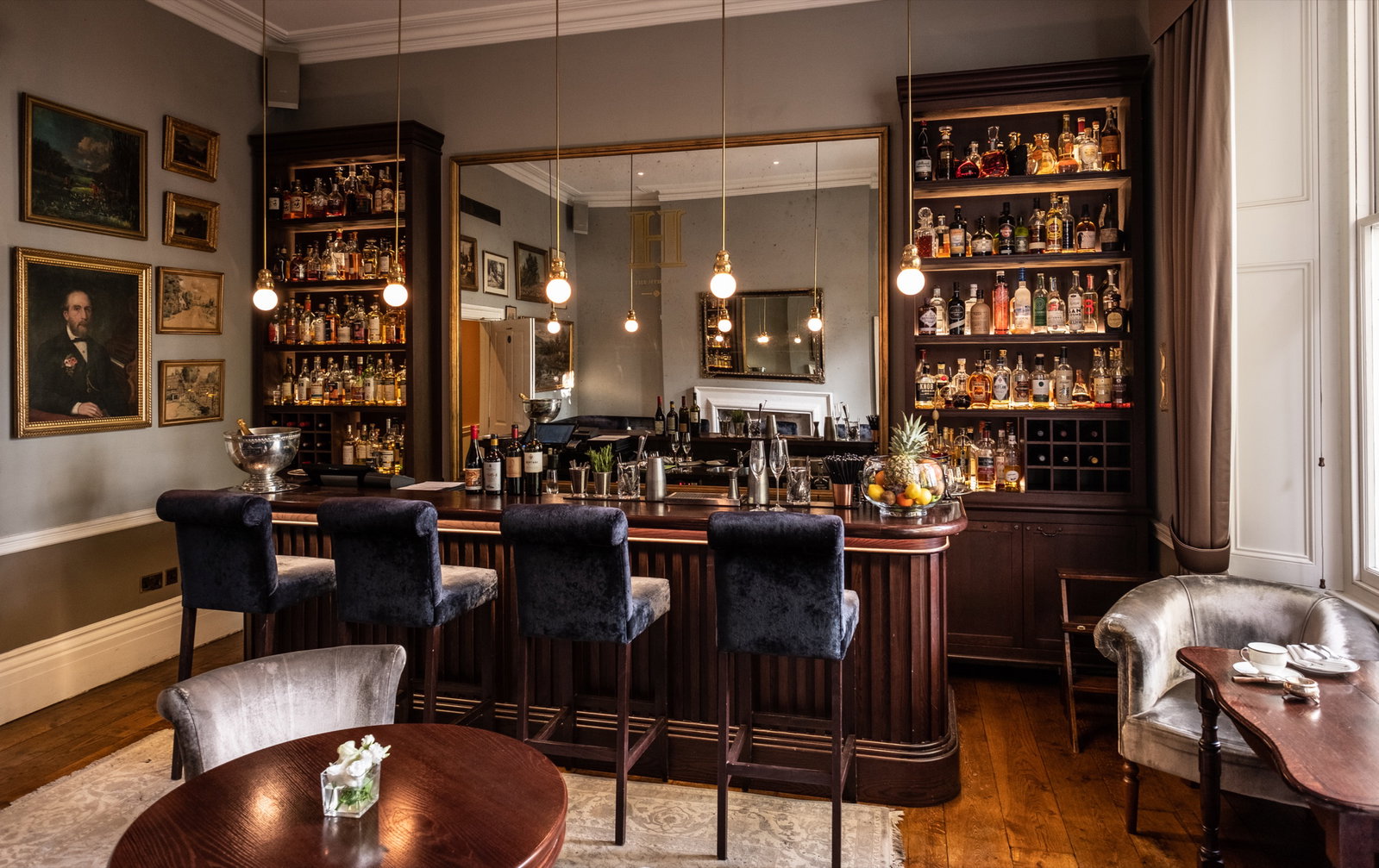 The Hyde Bar and English brasserie at Roseate House London