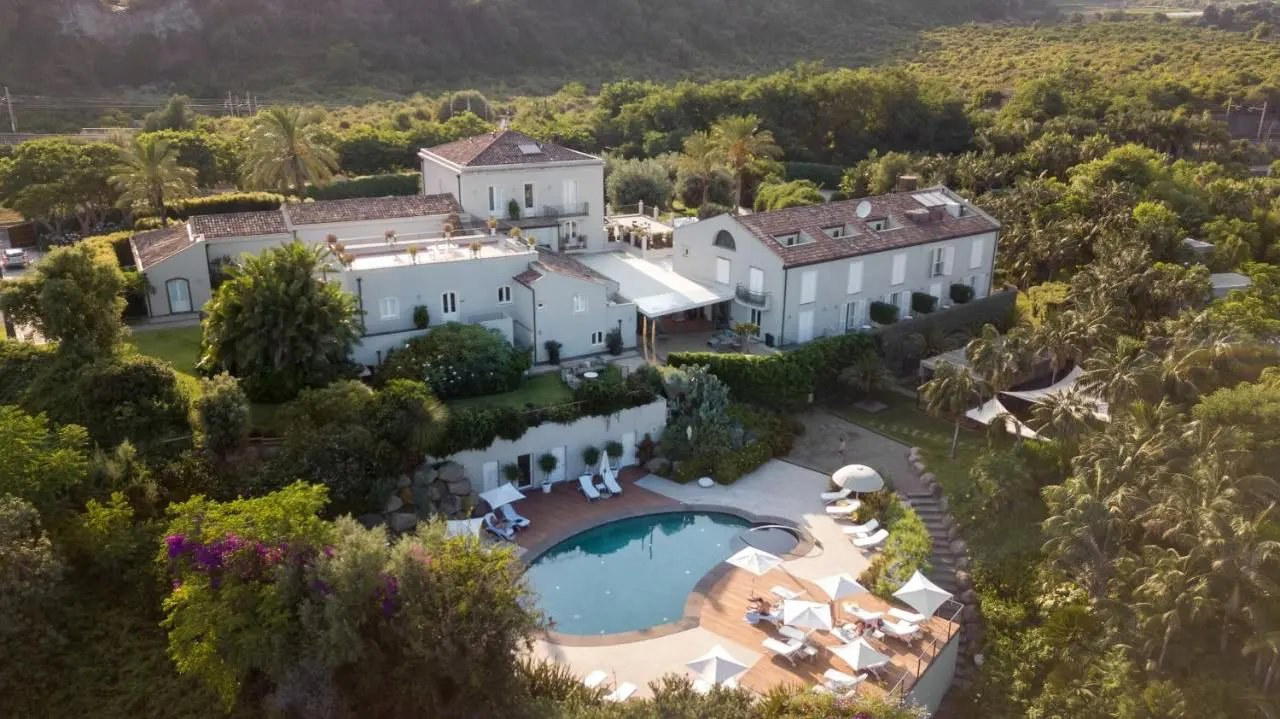 Donna Carmela Resort & Lodges hotel in Carruba di Riposto