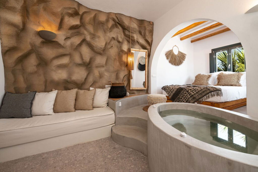Sandaya Luxury Suites, Hotel in Paros