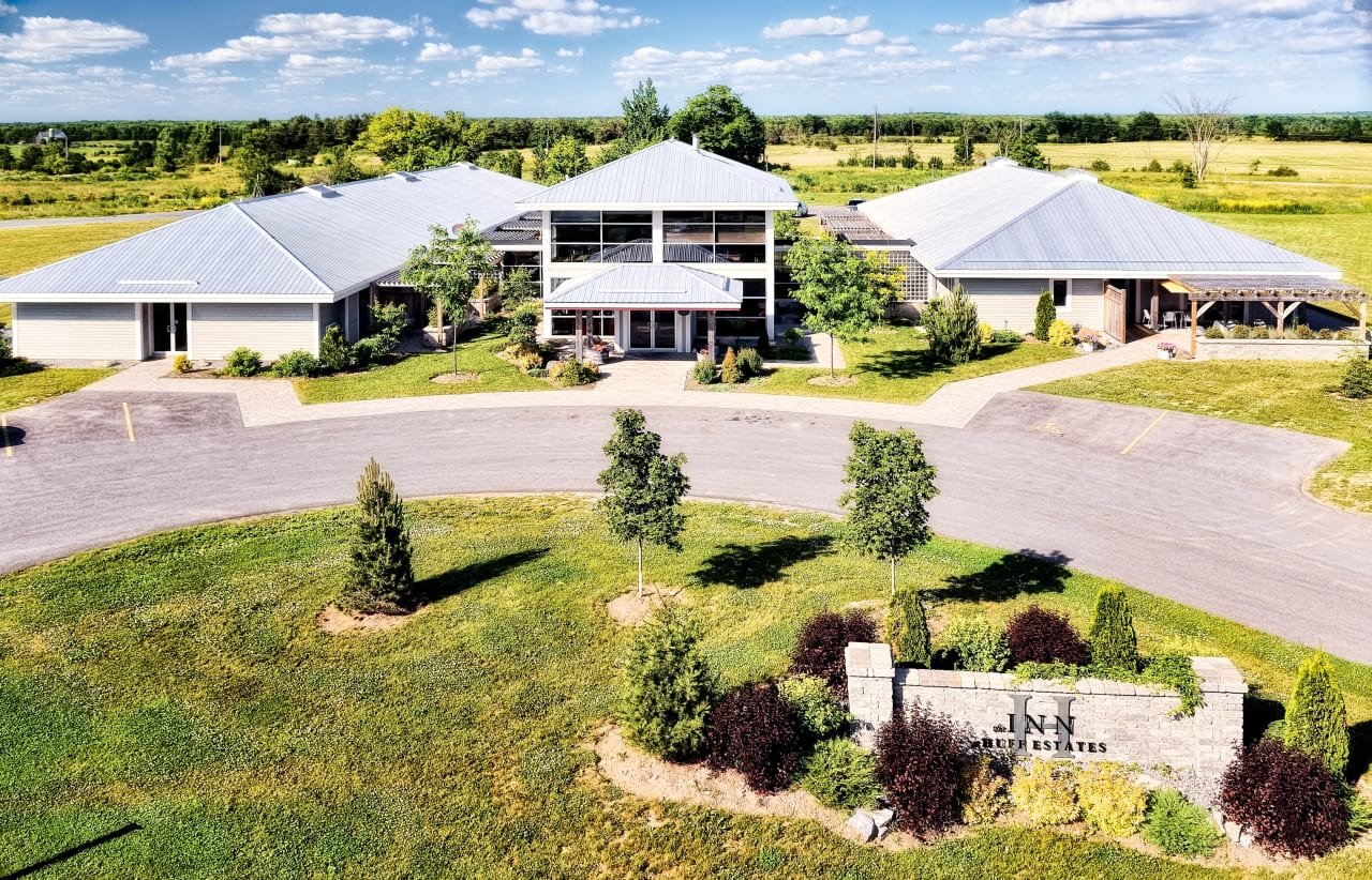 Huff Estates Winery & Inn hotel in Prince Edward, Canada