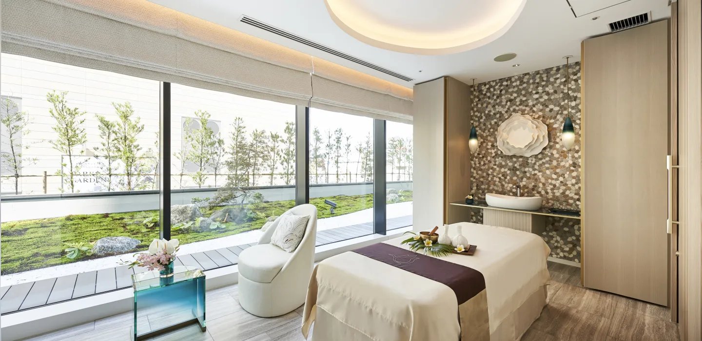 Centara Grand Hotel Osaka, Osaka, Japan
