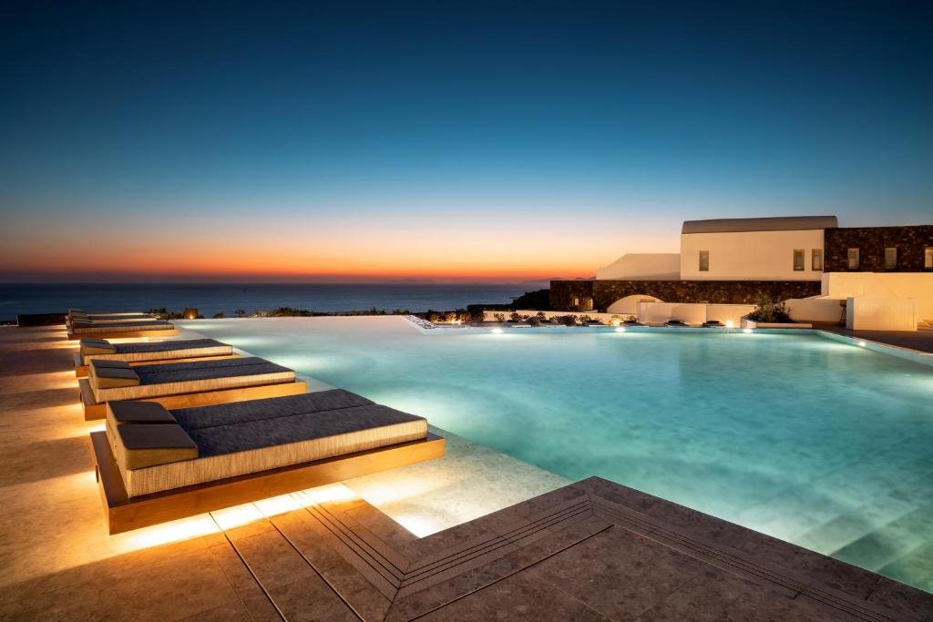 Santo Pure Oia Suites & Villas hotel in Oia, Greece
