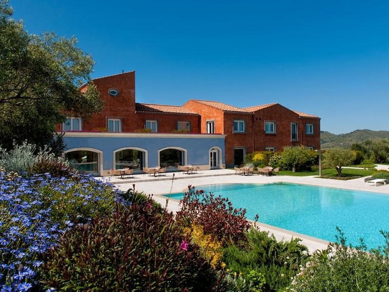 Villa Neri Resort & Spa, Linguaglossa, Italy