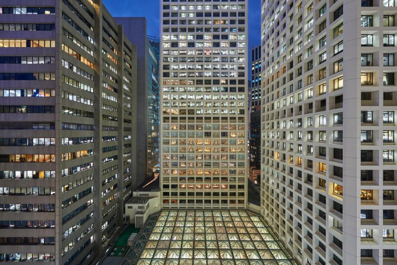 Mandarin Oriental The Landmark, Hong Kong hotel in Hong Kong Island
