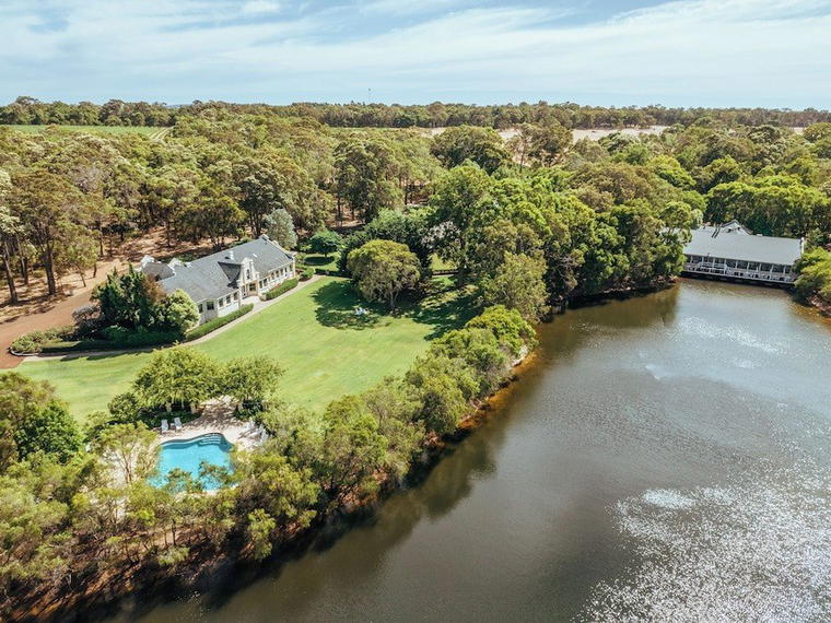 Cape Lodge, Wilyabrup, Australia