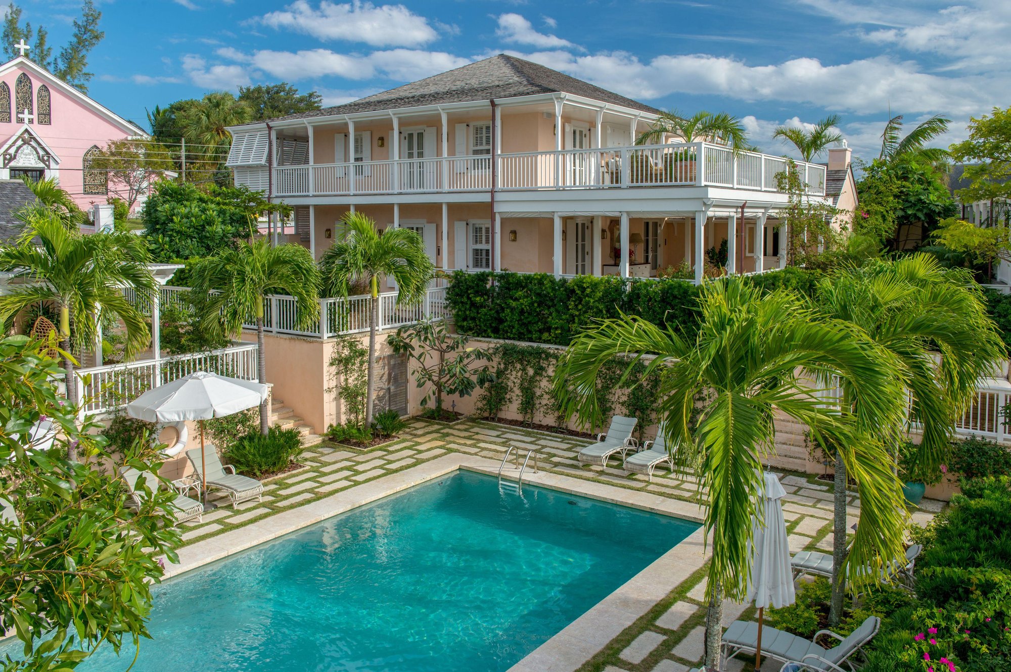 Eleven Bahama House hotel in Dunmore Town, Bahamas