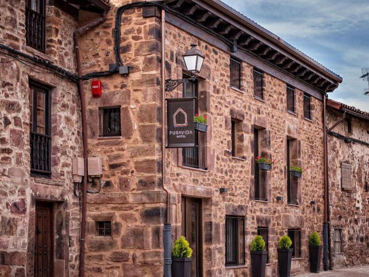Pura Vida, Valganon, Spain