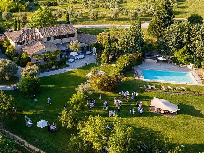 Auberge La Fenière, Cadenet, France
