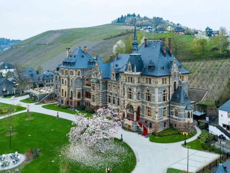 Lieser Castle, Autograph Collection, Lieser, Germany