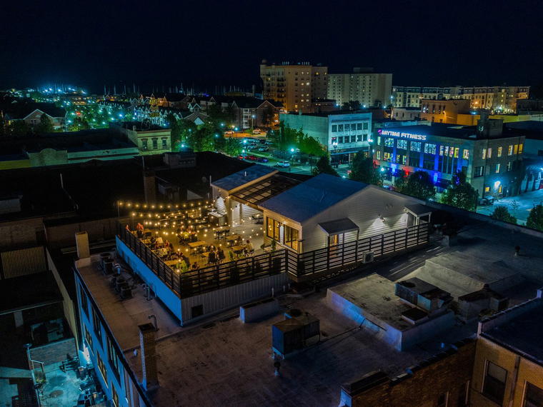 The Apis Hotel & Restaurant, Kenosha, United States