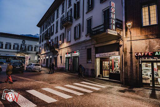 Hotel Moderno hotel in Garlate