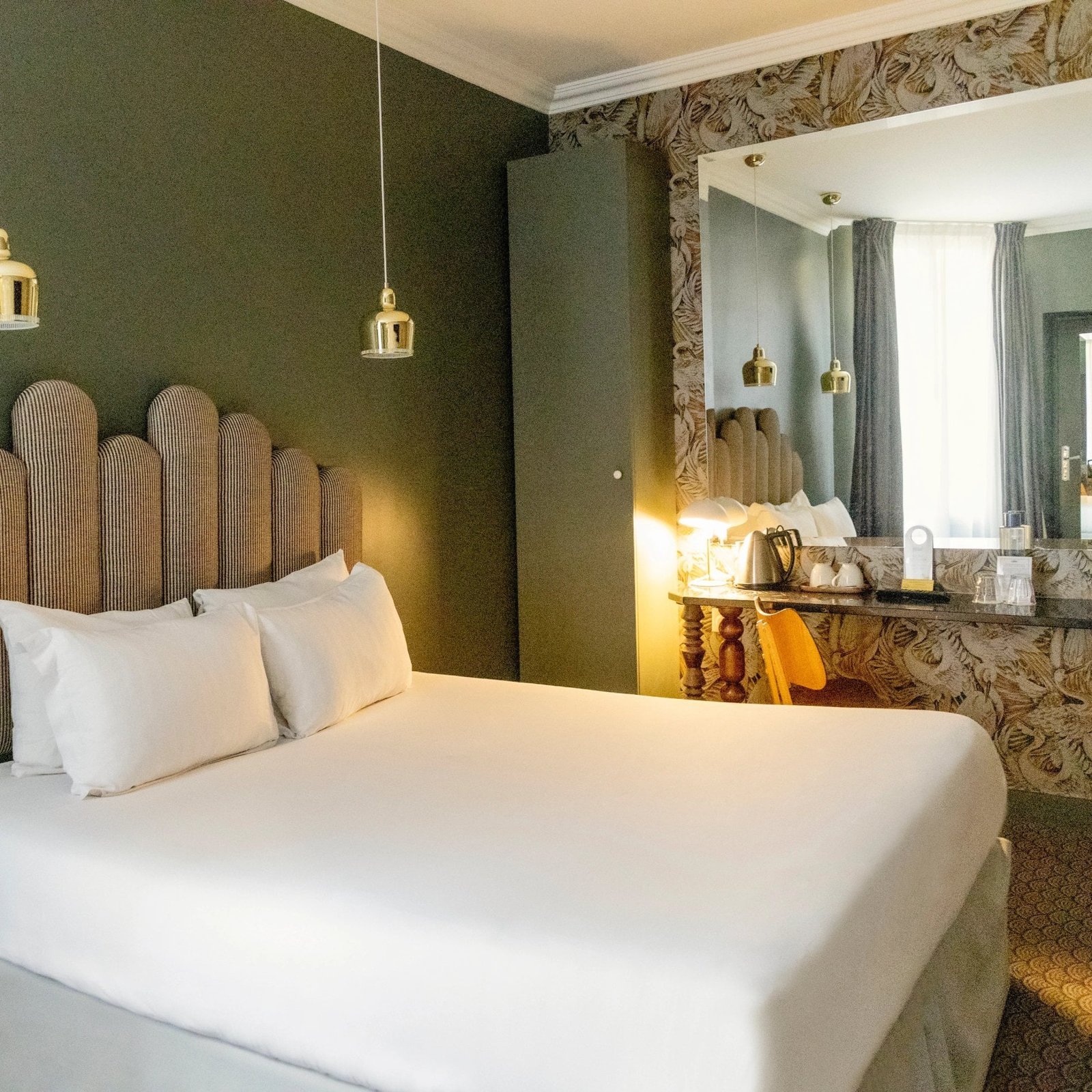 Hôtel Paradis, Paris, France