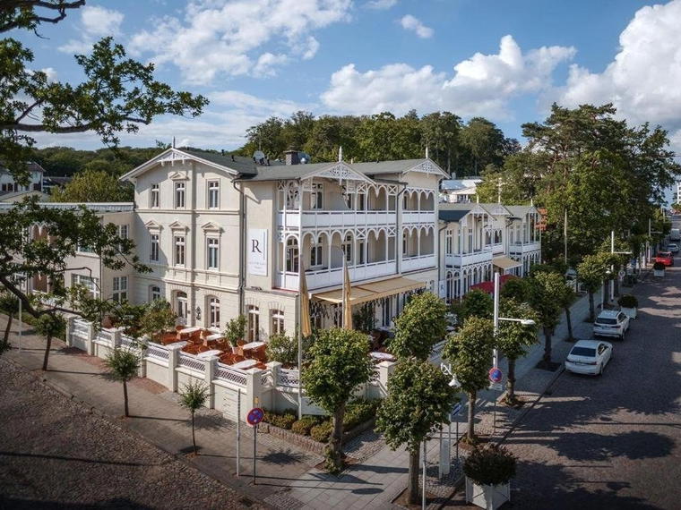 ROEWERS Privathotel, Ostseebad Sellin, Germany