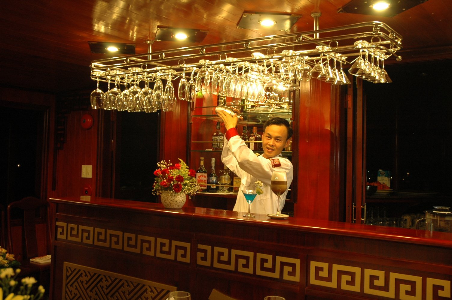 Dragon's Pearl, Hotel in North