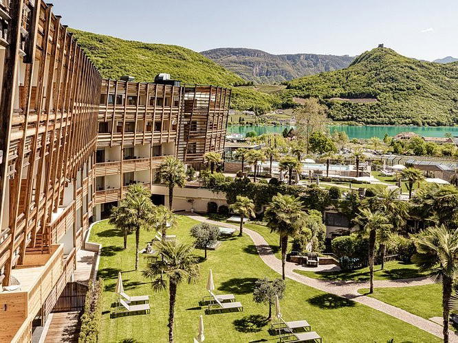 Lake Spa Hotel SEELEITEN, Caldaro, Italy