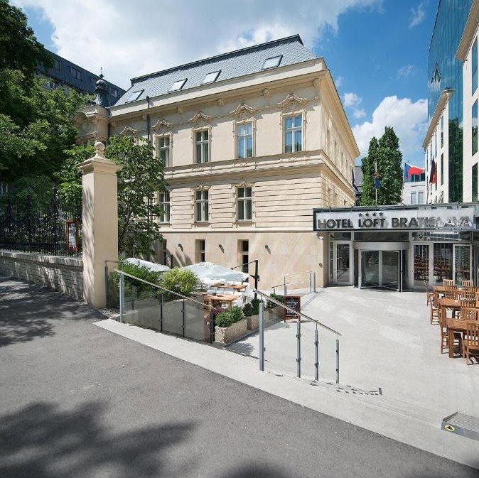 LOFT Hotel & Wilson Palace