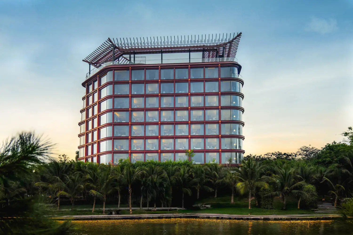 Dusit Le Palais Tu Hoa Hanoi