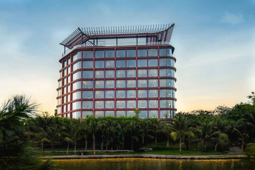 Dusit Le Palais Tu Hoa Hanoi
