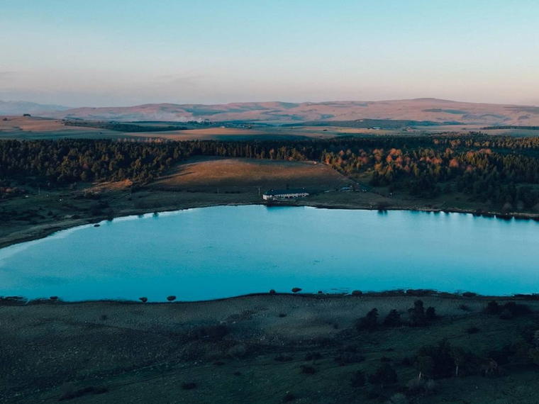 Instants d'Absolu Ecolodge, Chavagnac, France
