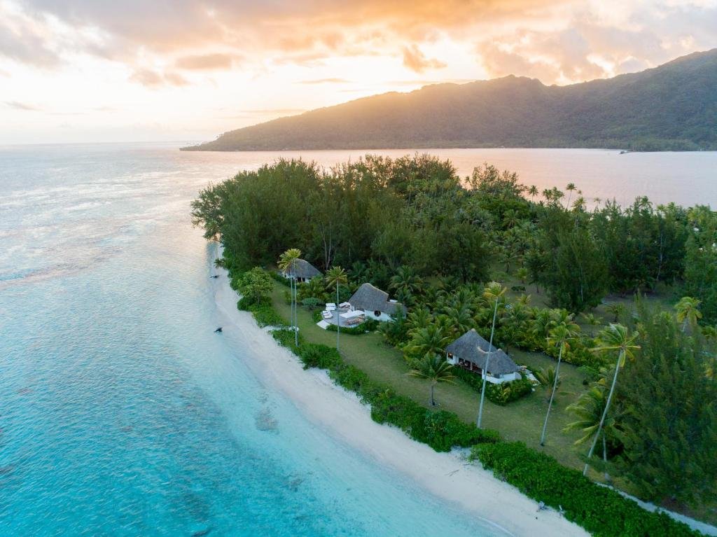 Motu Nao Nao hotel in Tumaraa, French Polynesia