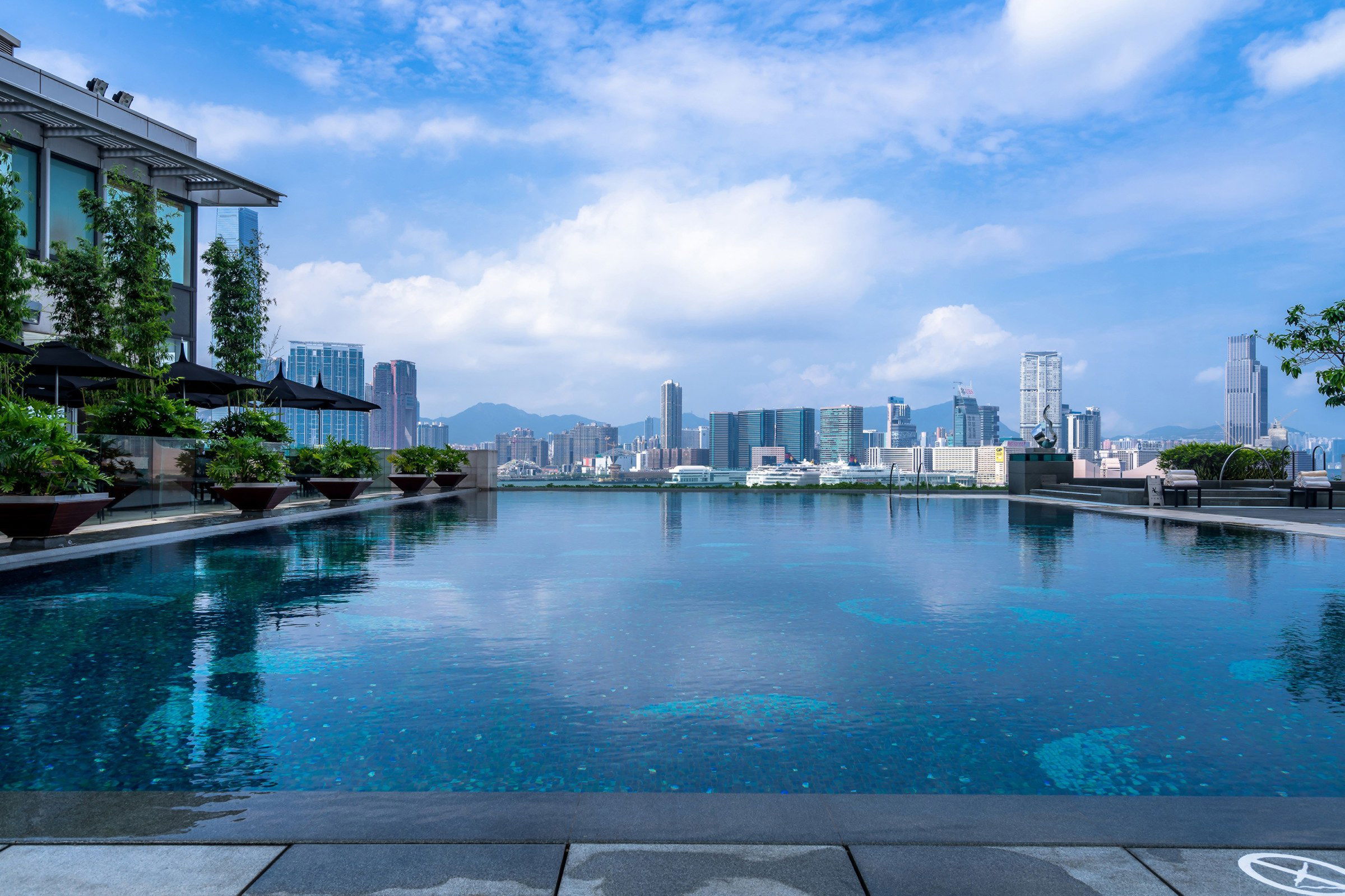 Four Seasons Hotel Hong Kong, Hotel in Hong Kong