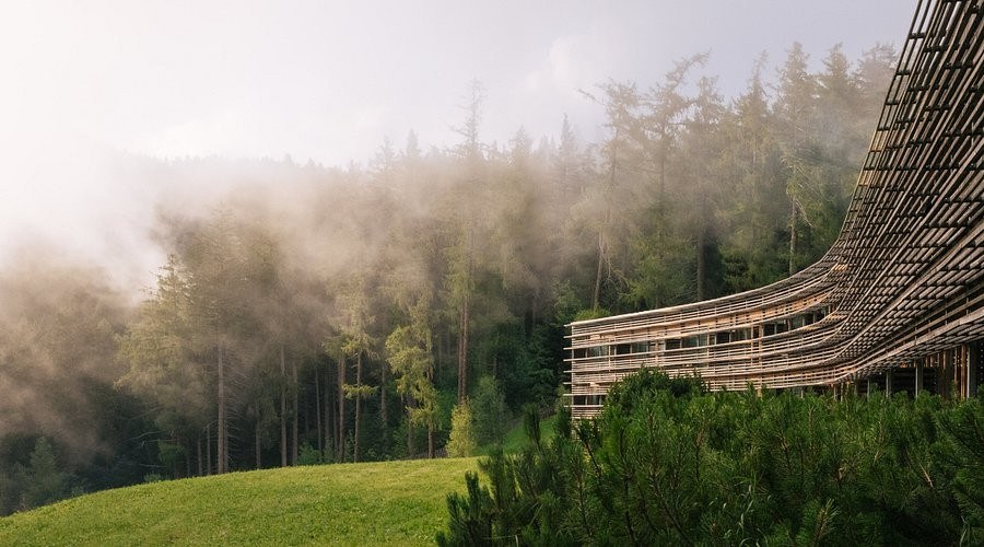Vigilius Mountain Resort