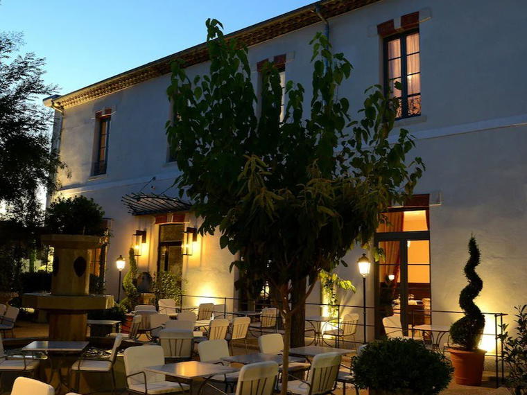 Grand Hôtel Henri, L'Isle-sur-la-Sorgue, France