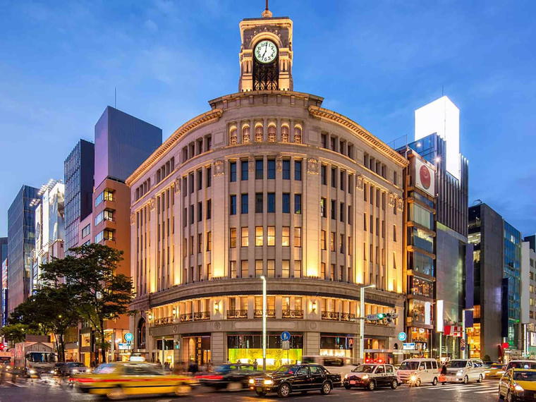Four Seasons Hotel Tokyo at Marunouchi, Tokyo, Japan