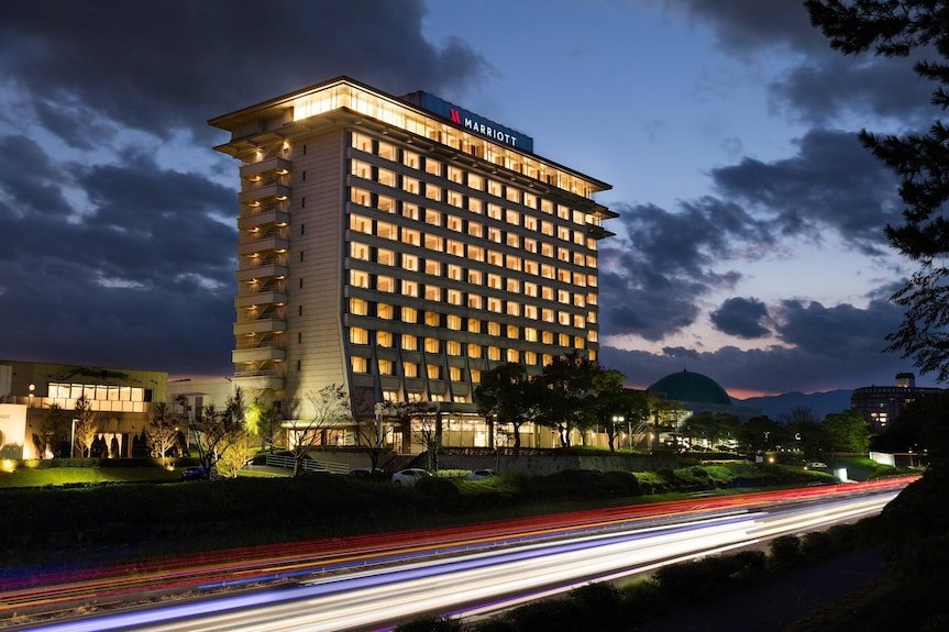Marriott Lake Biwa (琵琶湖マリオットホテル)