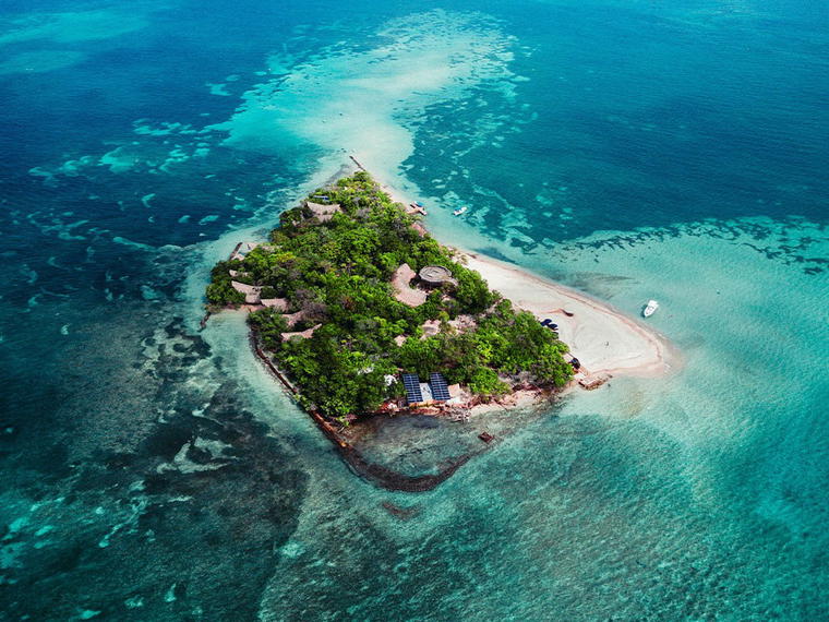 Corona Island, Islas Del Rosario, Colombia