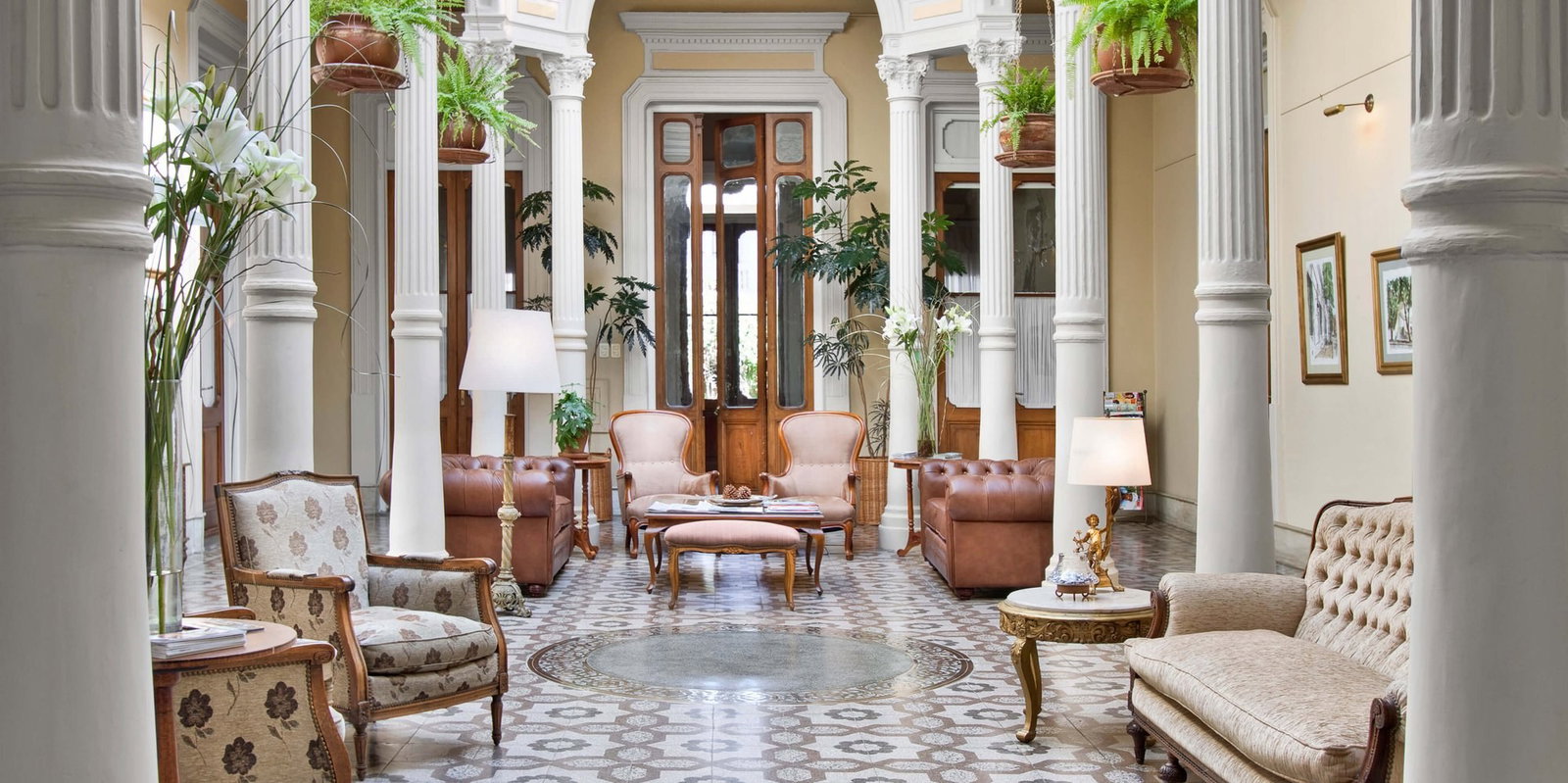 Hotel del Casco, Buenos Aires, Argentina