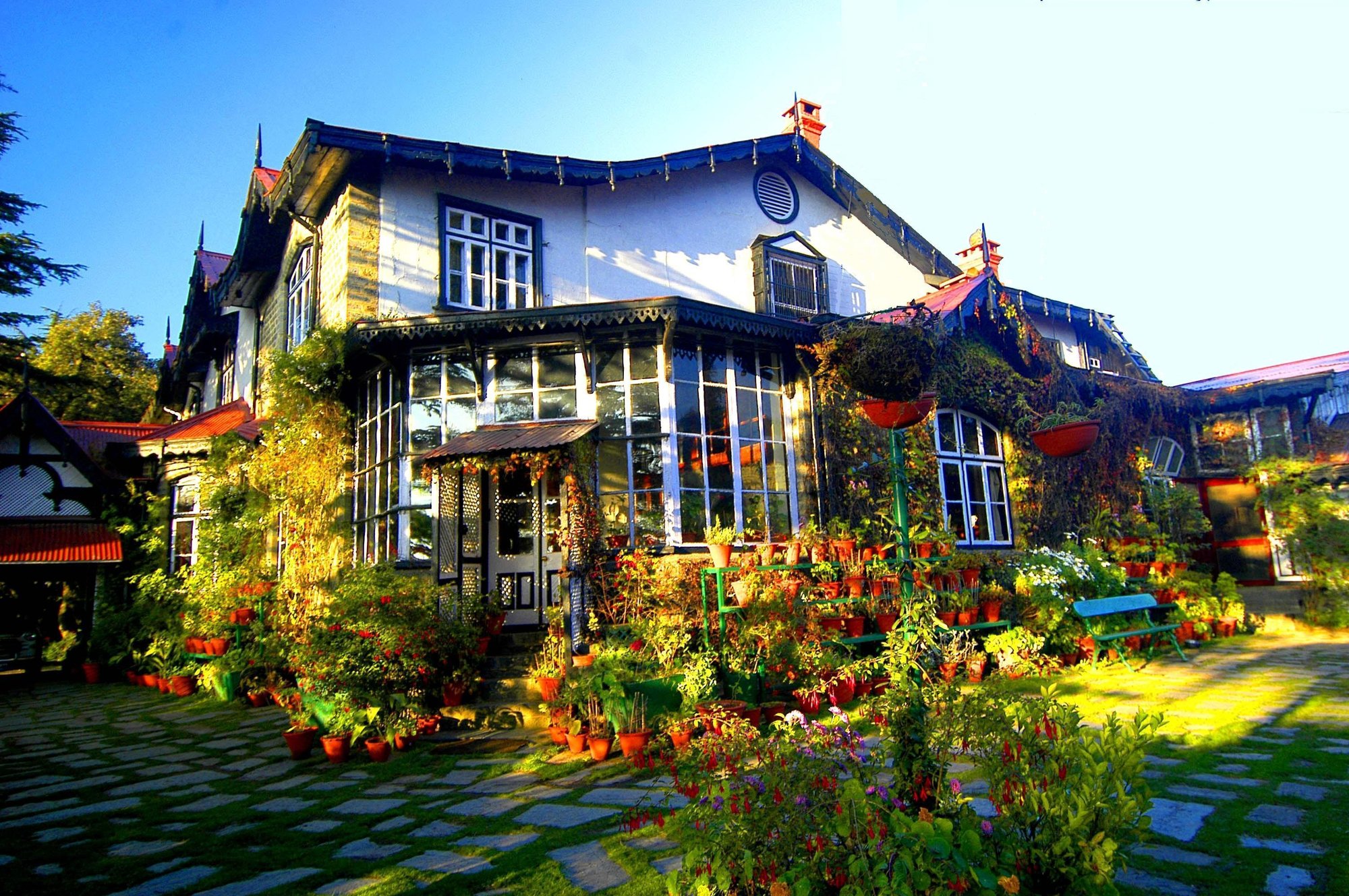 Chapslee hotel in Shimla, India