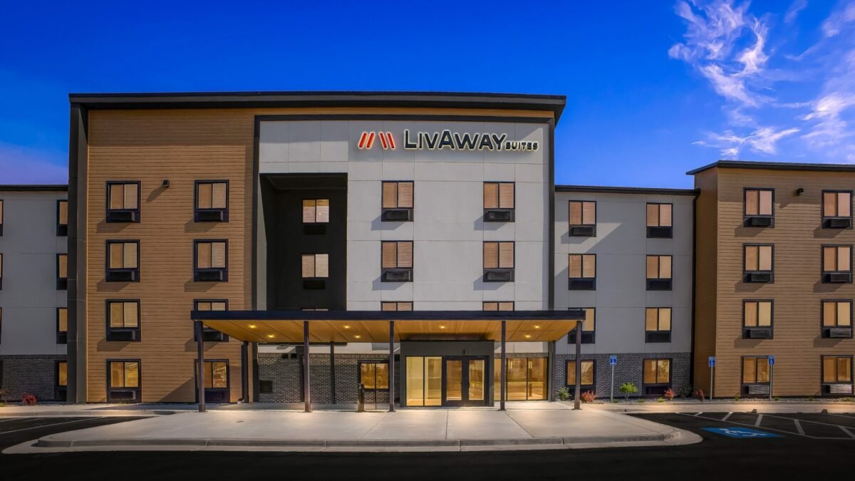 LivAway Suites - Glendale hotel in Glendale, United States