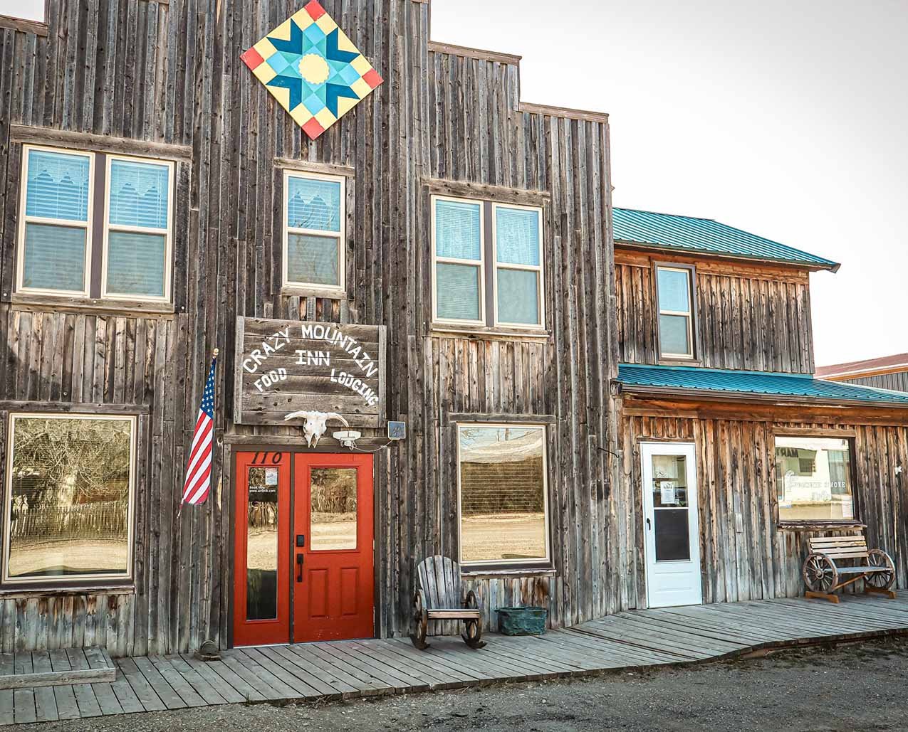 Crazy Mountain Inn, Hotel in Martinsdale