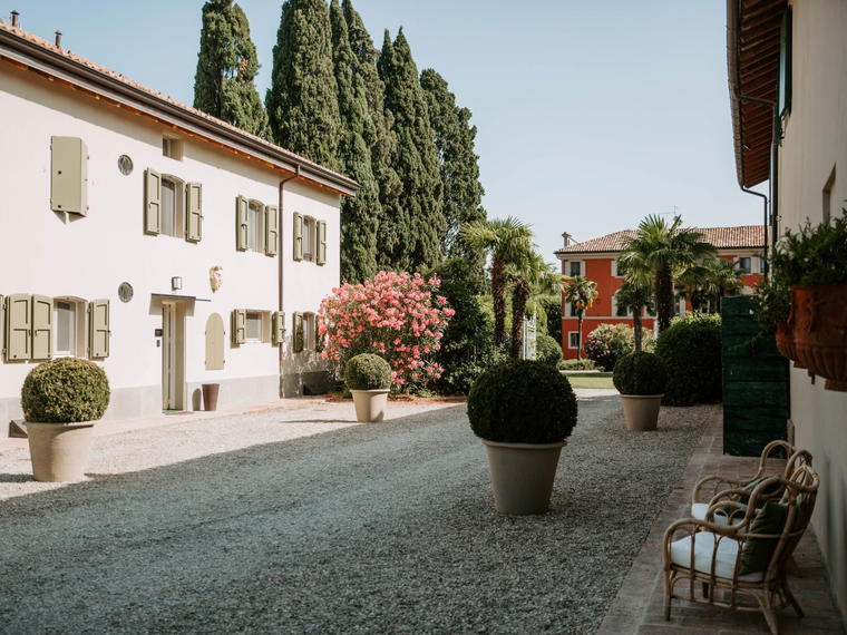 Relais Roncolo 1888, Quattro Castella, Italy