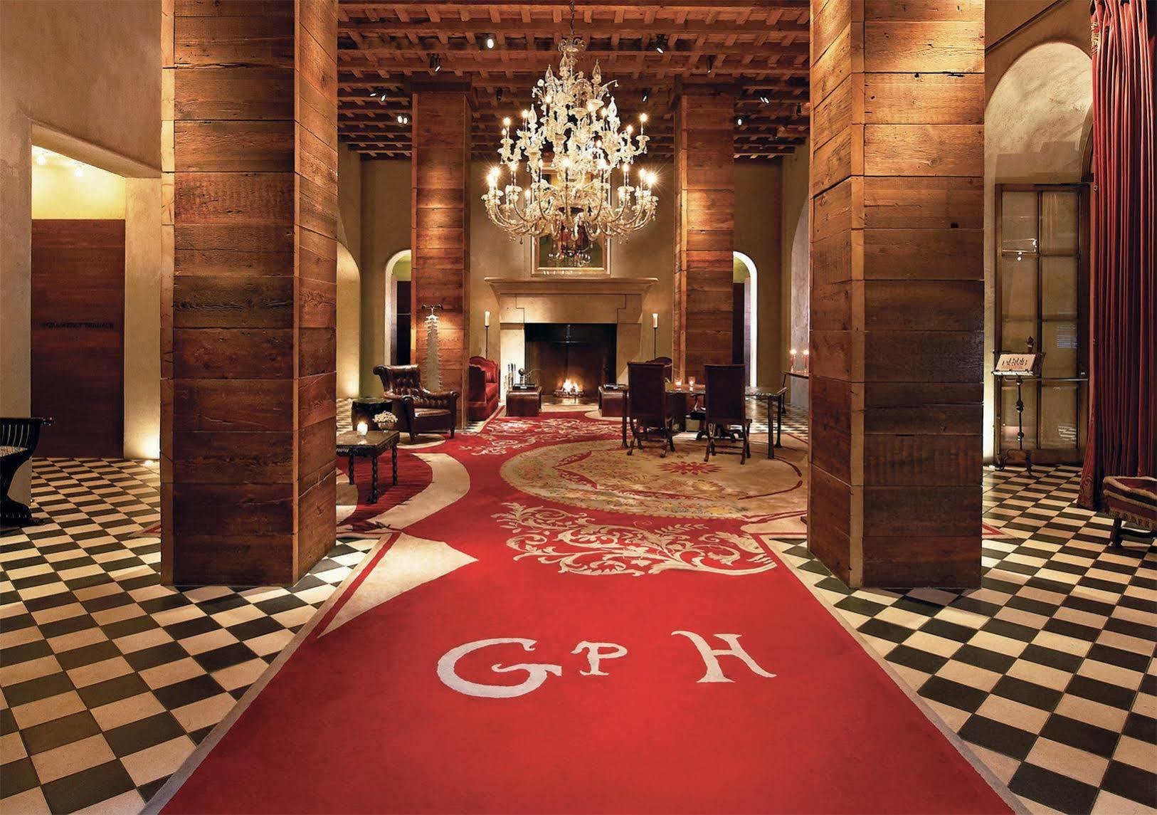 Gramercy Park Hotel, Hotel in New York City